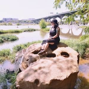 Meet your Posher, Lydia